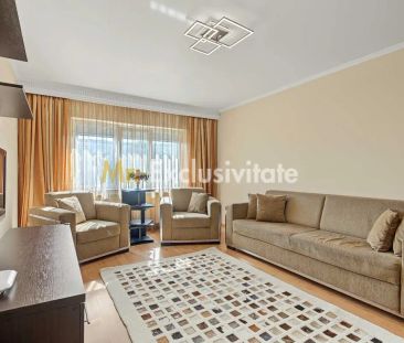 Central-Eremia, ap. 3 camere, 2 băi + boxă,proaspăt zugrăvit, et.2 - Fotografie 2