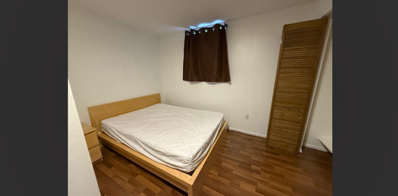 Room Rental Near U of S - Photo 2