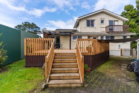 24 Hyperion Drive, Manurewa - Photo 2