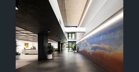 Extra large, brand new one-bedroom with study and spectacular, uninterrupted city views + resort style amenity - Photo 5