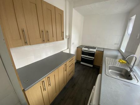 2 bedroom terraced house to rent - Photo 5