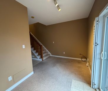 For Lease - 15 CHAPMAN Lane, Hamilton, Ontario - Photo 4