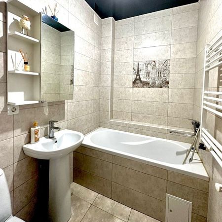 Inchiriez apartament cu 2 camere in zona Aurel Vlaicu - Fotografie 4