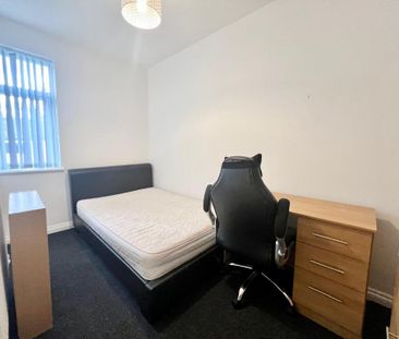 4 bedroom house share to rent - Photo 5