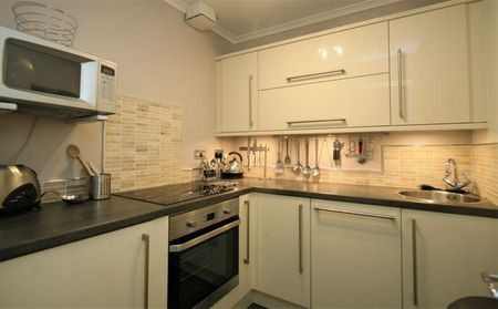 1 bedroom apartment to rent - Photo 4