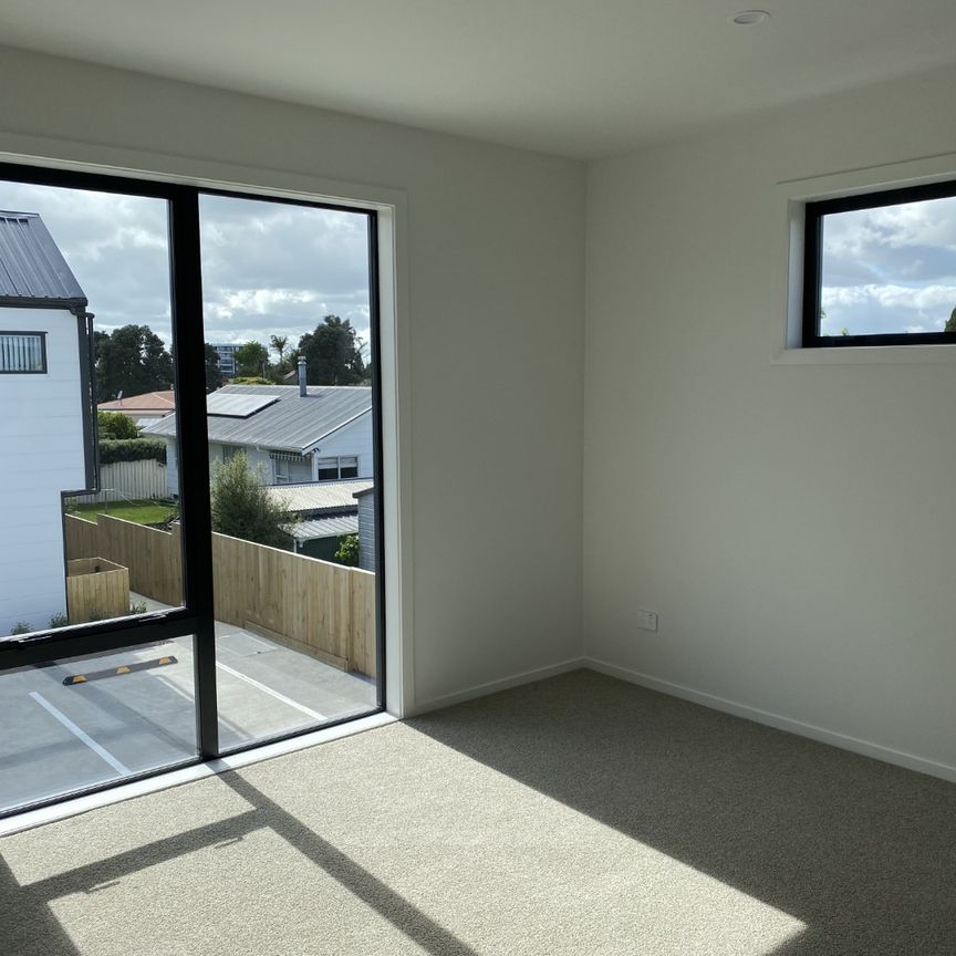 3/43 Yeovil Road, Te Atatu Peninsula - Photo 1