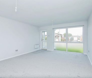 Meadow Close - Photo 3