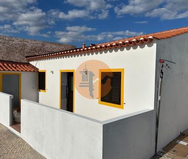 Faro, Faro 8950-122 - Photo 1