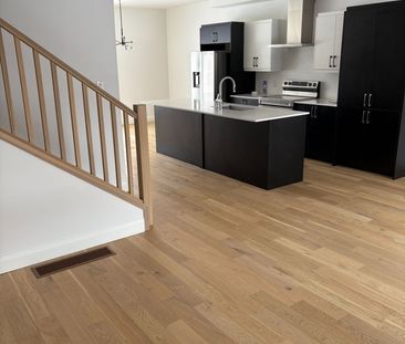 For Lease - 235 Kennington Way Unit# 37, London South, Ontario - Photo 3