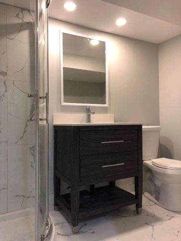 For Lease - 8 Roscoe Road Unit# Bsmt, Toronto, Ontario - Photo 2