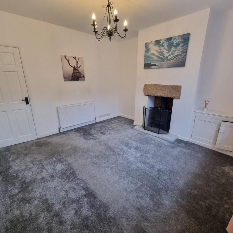 2 bedroom cottage to rent - Photo 1