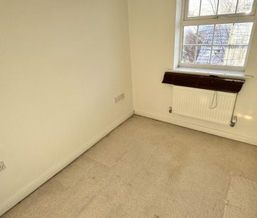 4 bedroom terraced house to rent - Photo 5