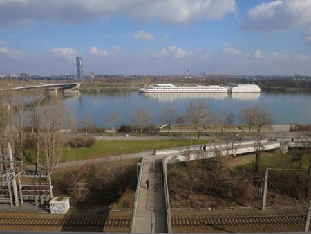 Wunderschöne 2-Zimmer Wohnung mit Blick zur Donauinsel nahe Millennium City in 1200 Wien zu mieten - Photo 2