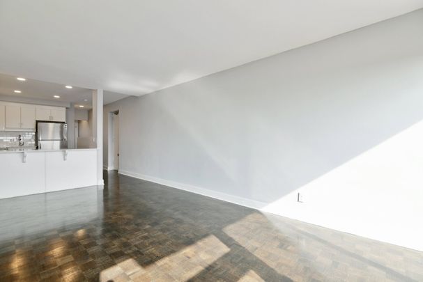 21 James Street - 203 - Photo 1