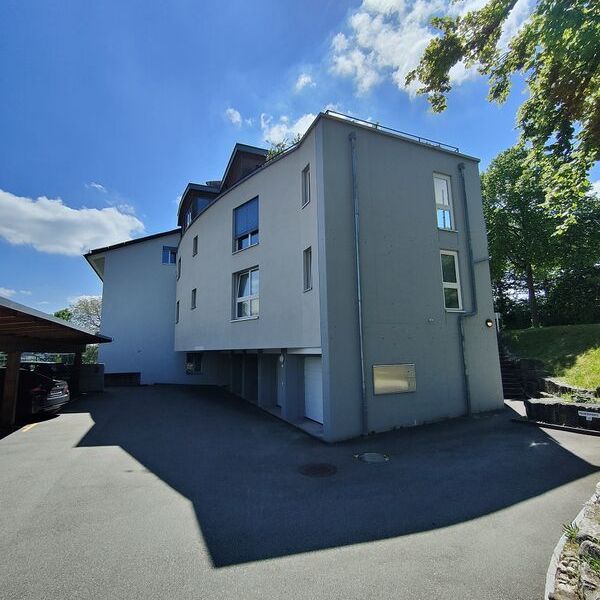 Moderne Terrassenwohnung mit herrlicher Aussicht - Photo 1