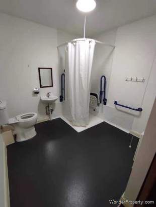 1 bedroom property to rent in Salford - Photo 4