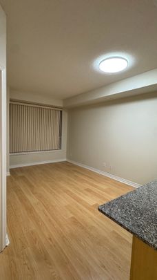 For Lease - 15 North Park Road Unit# 1003, Vaughan, Ontario - Photo 1