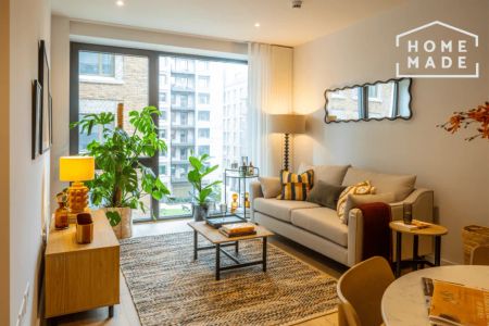 The Maple, NW2 - Photo 2