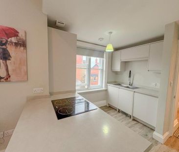 1 bedroom flat to rent - Photo 3