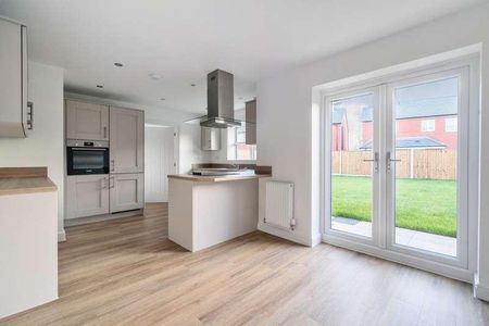 Taylor Lane, Preston, PR4 - Photo 4