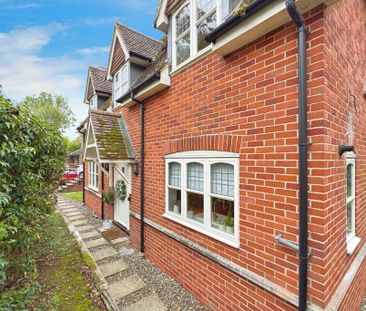 2 bedroom maisonette to rent - Photo 5