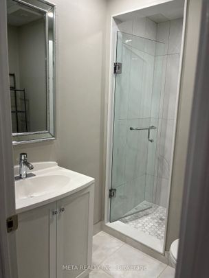 For Lease - 7568 Doverwood Drive, Mississauga, Ontario - Photo 1