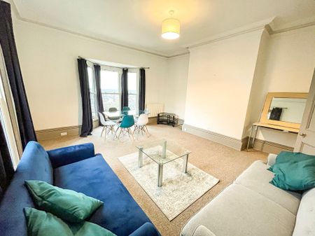 Spring Hill, Lincoln - Photo 3