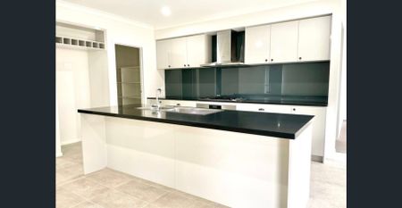 YOUR NEW HOME AWAITS IN BEVERIDGE - Photo 5
