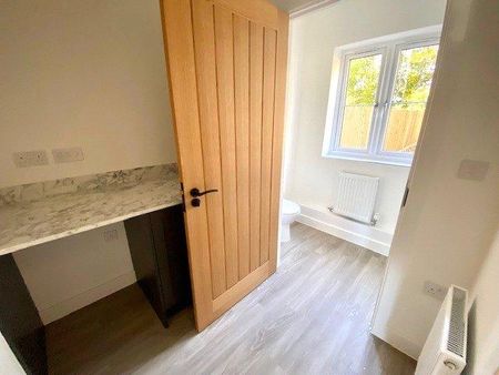2 bedroom terraced house to rent - Photo 5