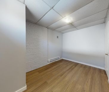 For Lease - 12 Wesleyan Street Unit# 6, Halton Hills, Ontario - Photo 5