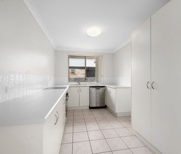 EXCELLENT FAMILY HOME WITH SHED - Photo 3