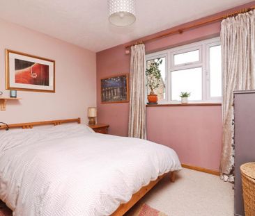 2 bedroom terraced house to rent - Photo 3