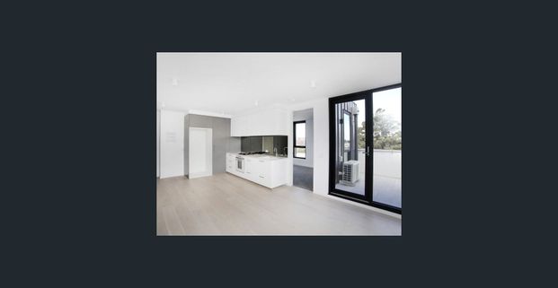 Yarraville Village on your doorstep! ***Short-term lease available*** - Photo 1