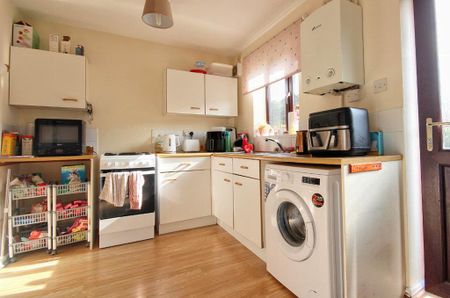 2 bedroom house to rent - Photo 3