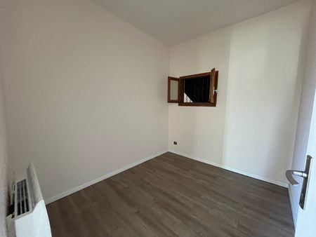 Location Appartement 2 pièces 33m² - Photo 2