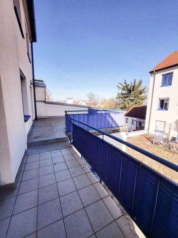 *131 m² Top Sanierte Wohnung* - mit Küche - Foto 3