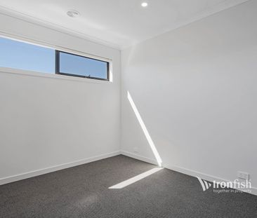 DREAM HOME IN CRAIGIEBURN!! - Photo 5