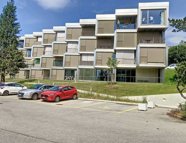 LOGEMENT RESERVE AUX SENIORS - Foto 1