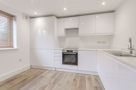 2A Wey Hill, Haslemere - 1 bedroomProperty for lettings - Seymours - Photo 5