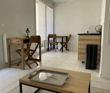Studio meublé - Photo 5