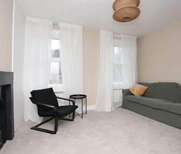 3 bedroom apartment to rent - Photo 1