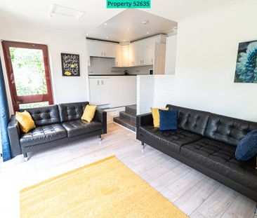 6 bedroom detached house to rent - Photo 2