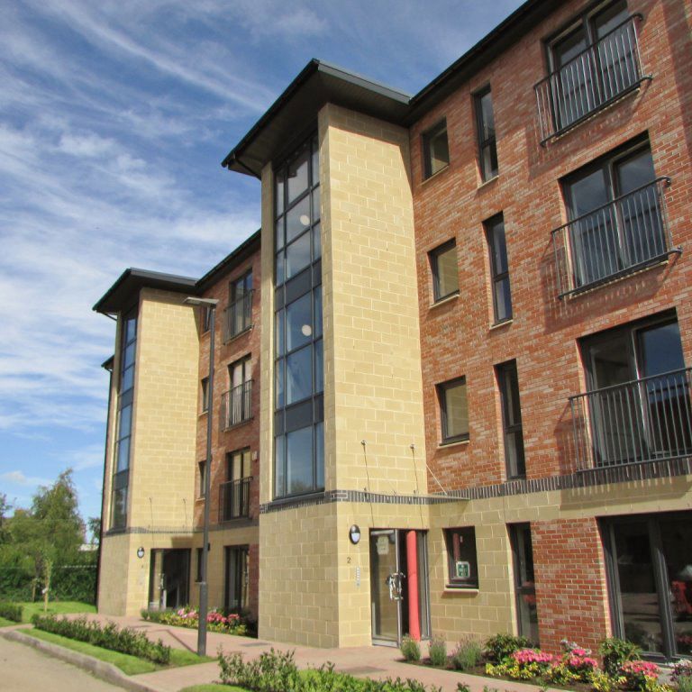 2 Bed Flat - Photo 1
