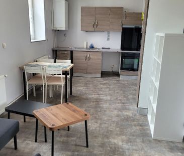 Location Appartement 2 pièces 32m² - Photo 4