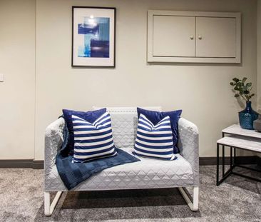 Spacious 4-Bedroom HMO – Belle Isle – AVAILABLE NOW Room 4 - Photo 1