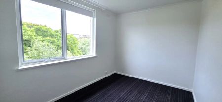 “TWO BEDROOM IN THE HEART OF ST KILDA!” - Photo 2