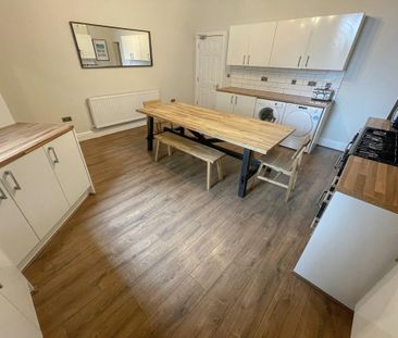 6 bedroom terraced house to rent - Photo 6