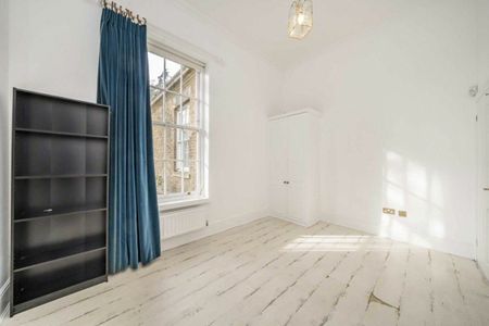 Royal Drive, Finchley, N11 - Photo 3