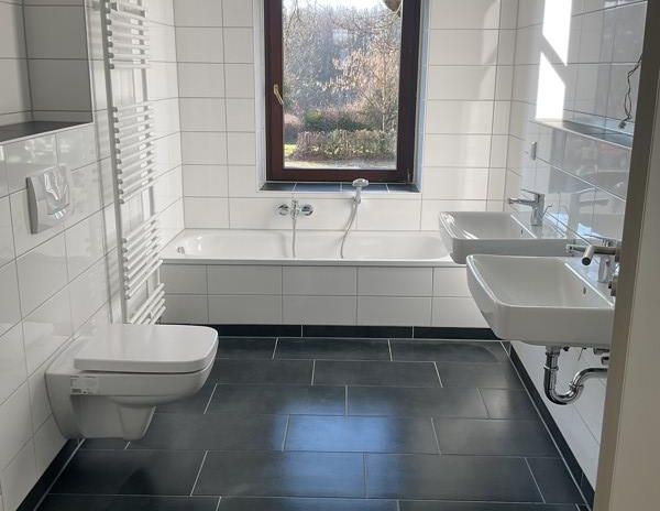 Frisch sanierte 1-R-Wohnung wartet auf Mieter - Foto 1