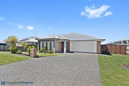 6 McGee Drive, 4350, Kearneys Spring Qld - Photo 5